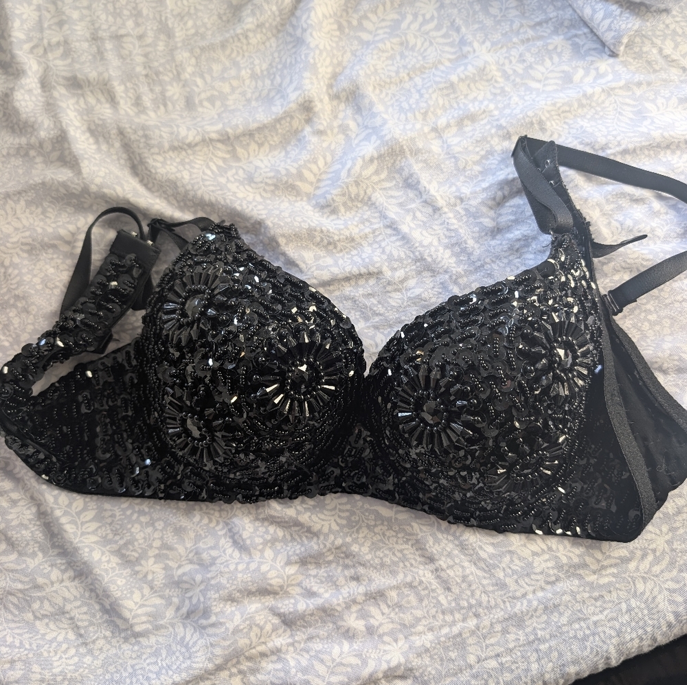 Elegant Black Embellished Bra